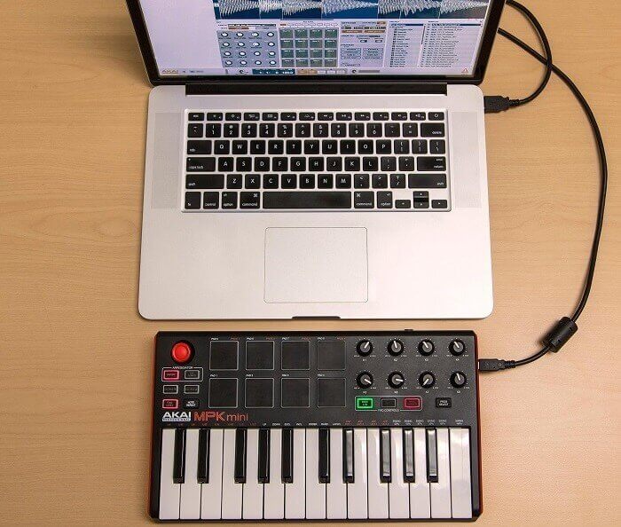 Mini Controller plugged into macbook