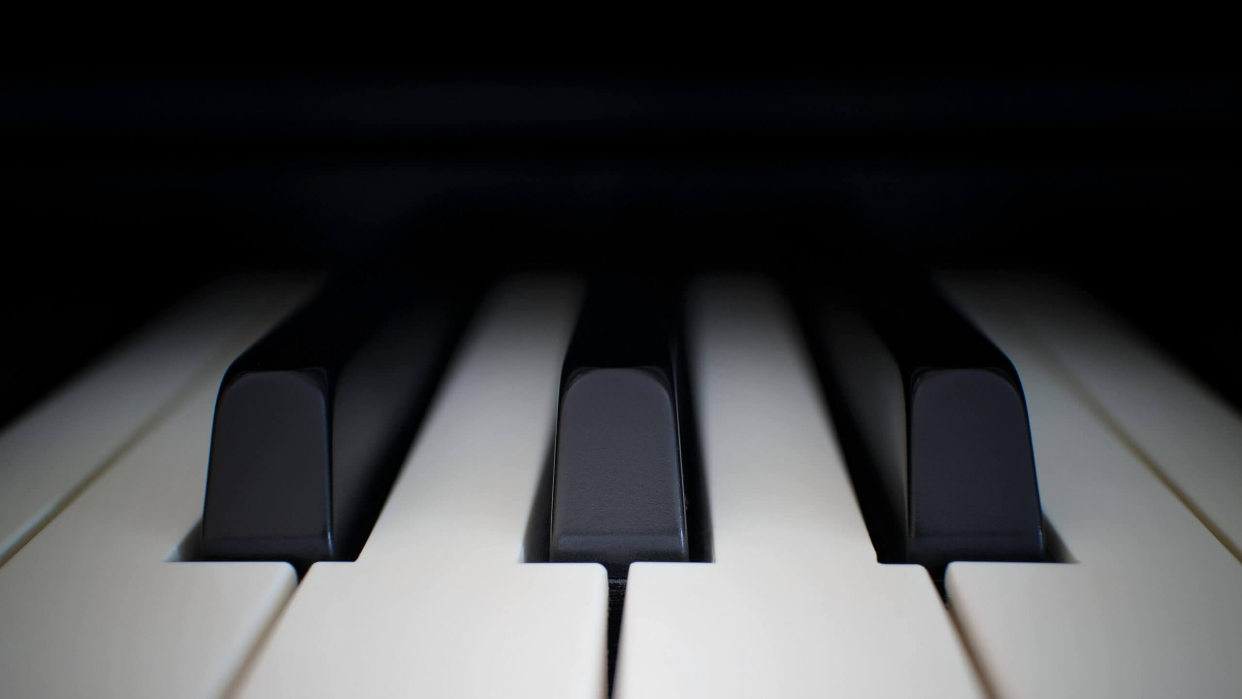 Yamaha PSR-EW410 Portable Keyboard