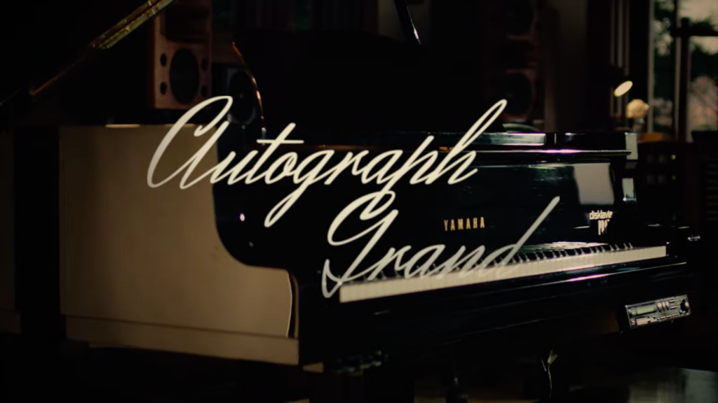 autograph grand
